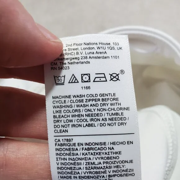 ATHLETA NWT Run With It 16" Skort Skirt Lined Tennis Golf White Women's Small - Picture 14 of 16